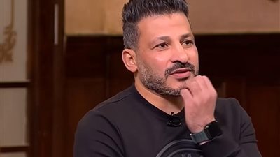 سيد معوض: يجب أن يثق محمد الشناوى بنفسه وألا يبدو مهزوزًا 