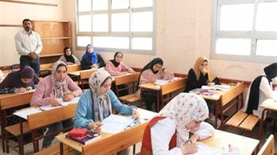 غدًا.. التعليم تعلق أعمال لجان الشهادة الإعدادية احتفالًا بعيد الغطاس