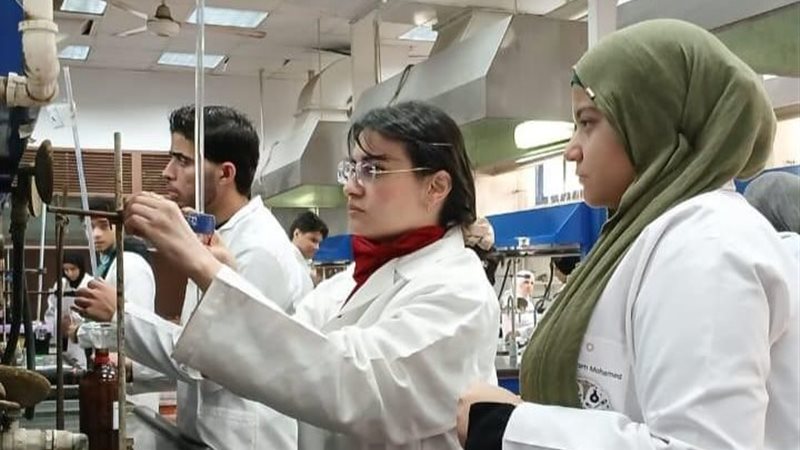 طلاب