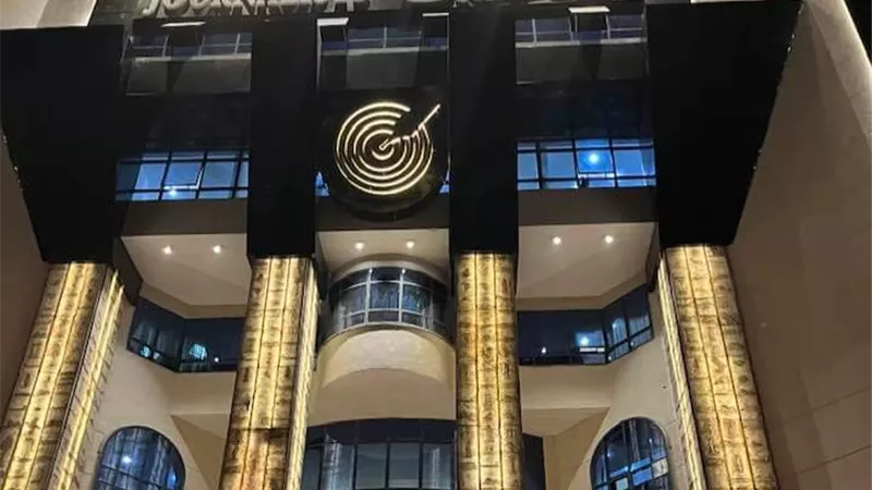 شعبة المصورين: تصرف المصور خلال عزاء سمية الألفى يخالف قواعد المهنة