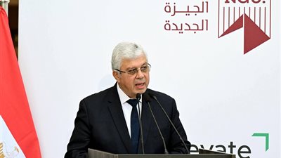 وزير التعليم العالي: بدء الدراسة بجامعتى النقل والغذاء العام الدراسى المقبل