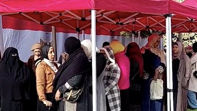  توافد الناخبين للتصويت بلجان دائرة المنتزه بانتخابات النواب 2025