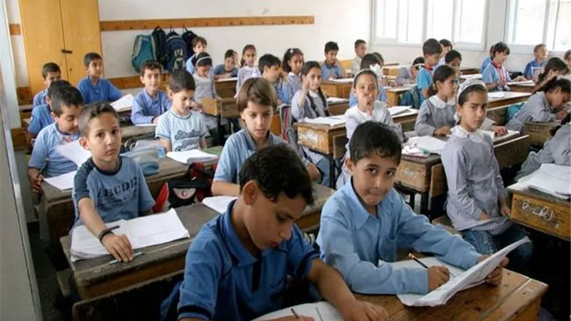  خطة خفية قلبت الموازين.. كيف انتهى «شبح عجز المعلمين» في مصر خلال عام واحد فقط؟ 