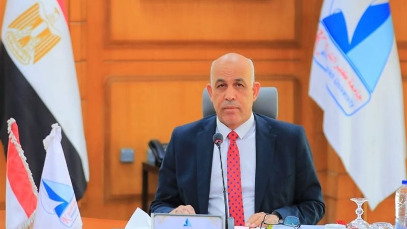 رئيس جامعة كفر الشيخ
