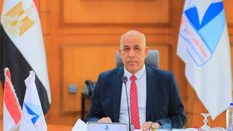 رئيس جامعة كفر الشيخ يهنئ الرئيس السيسي بالعام الميلادي الجديد
