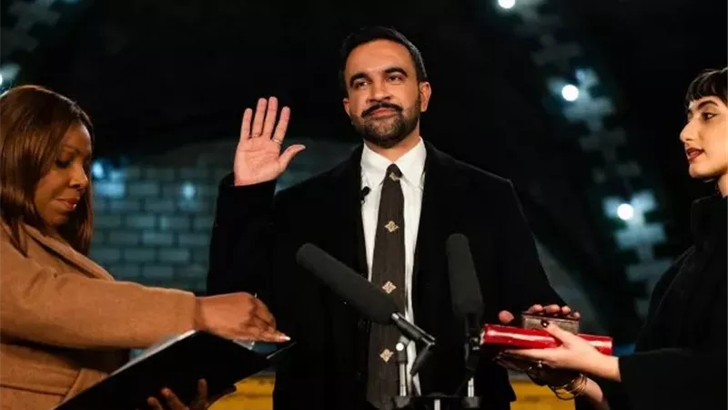 ممداني يرفض الترهيب السياسي عقب حادثة العشاء السنوي المستهدفة مع ترامب