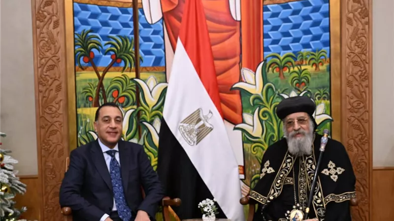 رئيس الوزراء.. أحرص دائما على التواجد مع قداستكم في هذا اليوم