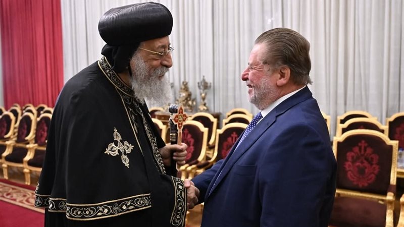  البابا أثناء استقباله