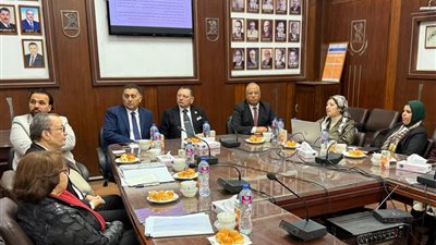 هندسة القاهرة تعد دراسة جدوى لإنتاج زيت التحلل الحراري من المخلفات البلاستيكية| تفاصيل