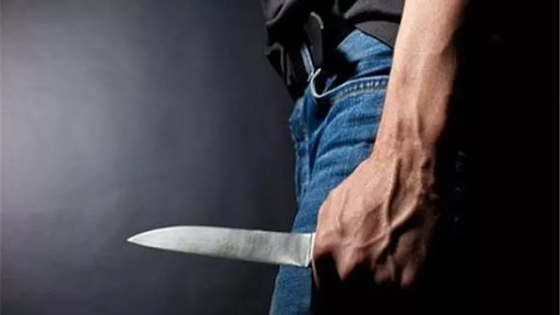 بالمنوفية.. نقل جثمان المقتولة على يد ابن زوجها إلي المشرحة