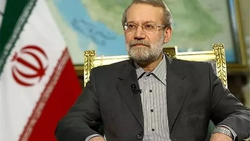 لاريجاني يزور الدوحة.. ويؤكد: استمرار المحادثات مع الجانب الأمريكي أمر ضروري