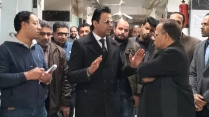 وكيل صحة سوهاج يمهل مدير المستشفى العام 48 ساعة لتلافي السلبيات