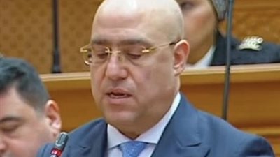 الجزار: الاقتصاد المصري معقدة ويجمع بين الموارد المحلية والالتزامات الخارجية