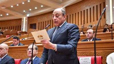 محمد عباس حلمي يؤدي اليمين الدستورية أمام مجلس النواب 
