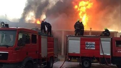 السيطرة على حريق مخلفات بجوار مدرسة السباعي بالعجوزة