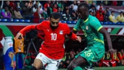 السنغال يصعد إلى نهائي الأمم الإفريقية على حساب منتخب مصر 