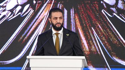 سوريا تستعيد موقعها الدولي وتغلق صفحة العقوبات الأمريكية