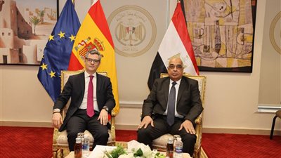 وزير العدل ونظيره الإسباني يوقعان اتفاقيتين للمساعدة القضائية وتسليم المجرمين 