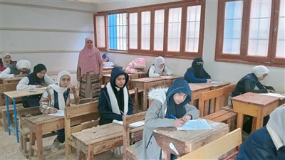 ضوابط مشددة لامتحانات الترم الثاني 2026.. حظر الهواتف وتأكيد الالتزام بالمواعيد الرسمية