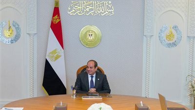 الرئيس السيسي: جارِ النظر لإنشاء كليات متخصصة عسكرية لتدريس مواد مدنية على غرار الطب والهندسة