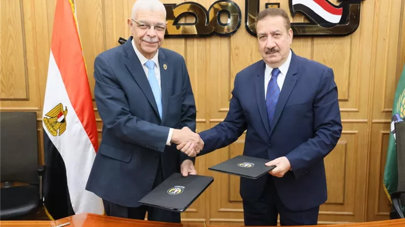 محافظ المنوفية يوقع بروتوكول تعاون مع جامعة المحافظة للإشراف الهندسي والاستشاري للمشروعات الخدمية 