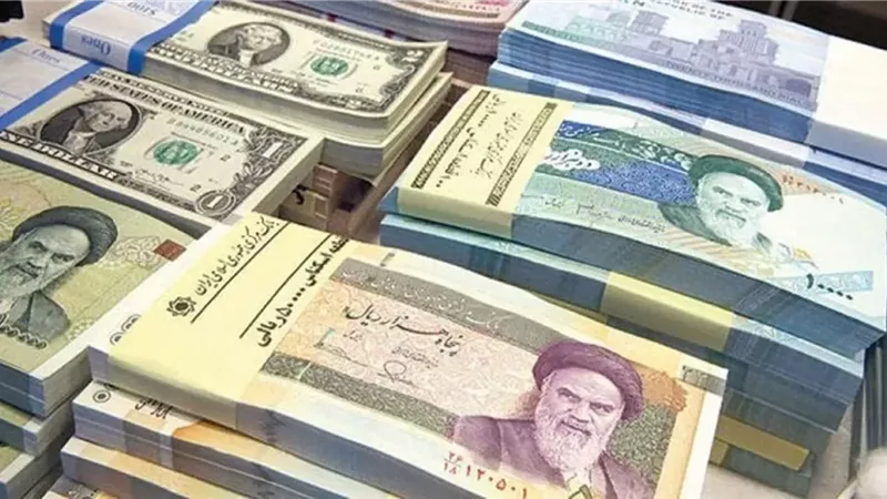 الريال الإيراني 