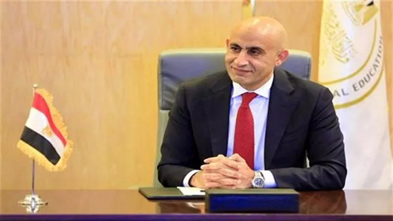 رئيسة التعليم العام: توقفوا عن استهداف الوزير.. أليس بينكم رجل رشيد يميز الصالح من الطالح؟