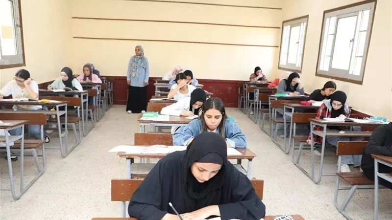 قلق أولياء الأمور يتصاعد.. تسريبات مزعومة تلاحق امتحانات الشهادة الإعدادية منذ اليوم الأول 