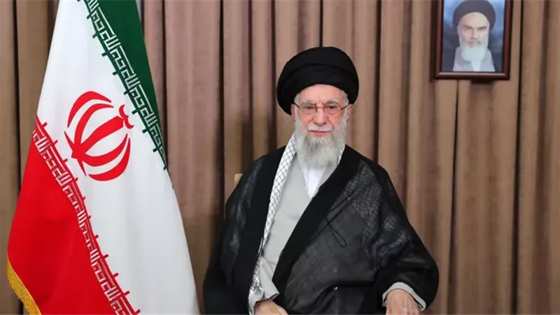خامنئي يتهم ترامب بالمسؤولية عن ضحايا وأضرار احتجاجات إيران