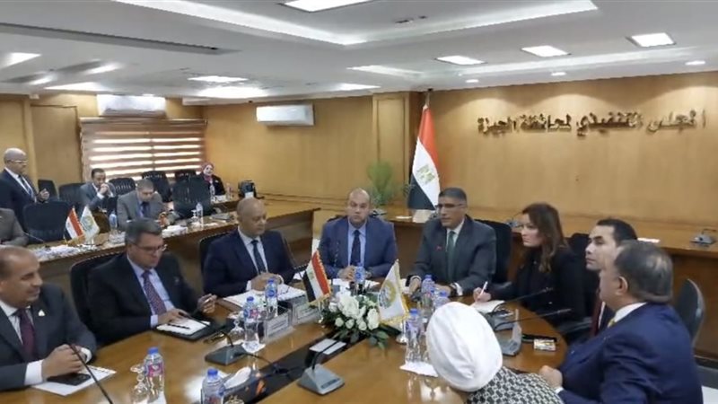 محافظ الجيزة يستقبل