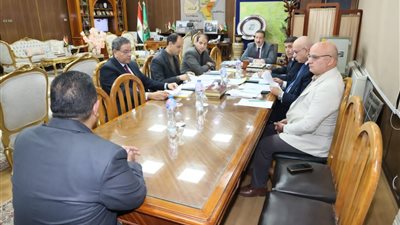 محافظ المنوفية يترأس اجتماع اللجنة العليا للقيادات لوظيفة مدير عام الادارة العامة للشئون المالية والإدارية