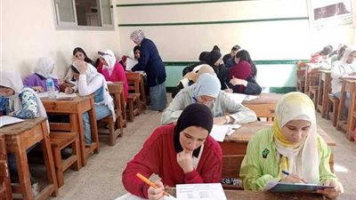 هل الترقي الوظيفي هو المذنب الحقيقي في امتحانات الشهادة الاعدادية ؟