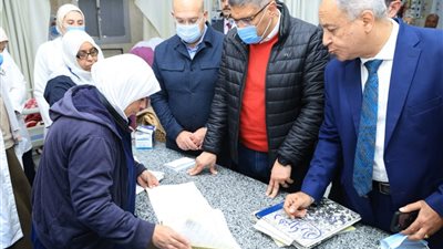 محافظ الجيزة يتفقد تجهيزات وحدة رعاية القلب بمستشفى الحوامدية.. تفاصيل