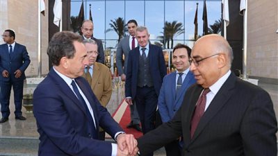 وزير العدل يستقبل سفير جمهورية فرنسا بالقاهرة