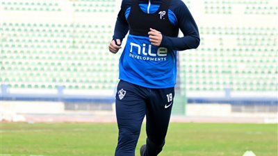 عبد الله السعيد يقترب من العودة لقائمة الزمالك أمام منتخب السويس بتروجت