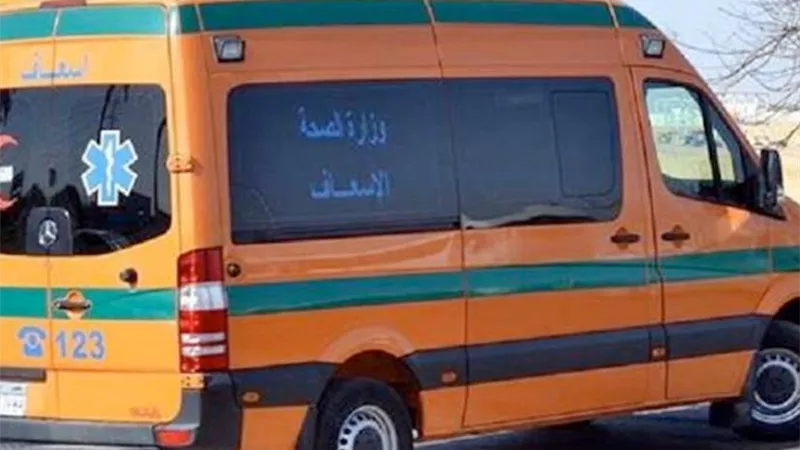 إصابة عاملة داخل مصنع مجمدات بأبو النمرس