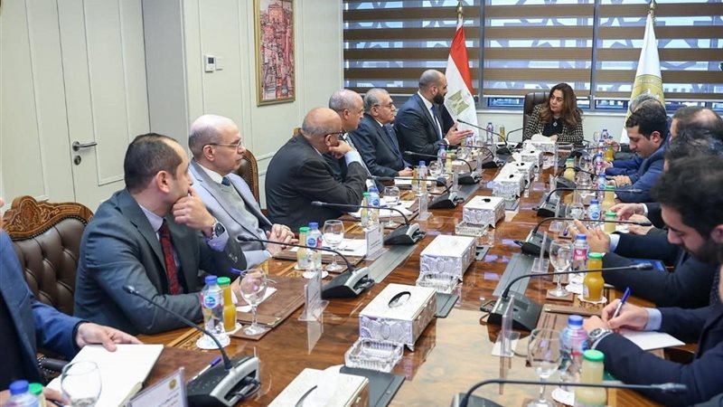 وزيرة التنمية أثناء