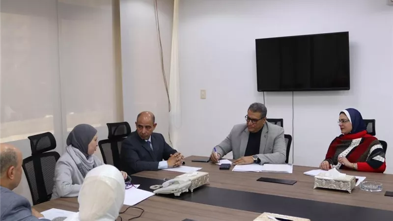 جامعة أسيوط والمركز القومي للبحوث يضعان خريطة تعاون لدعم قضايا المجتمع