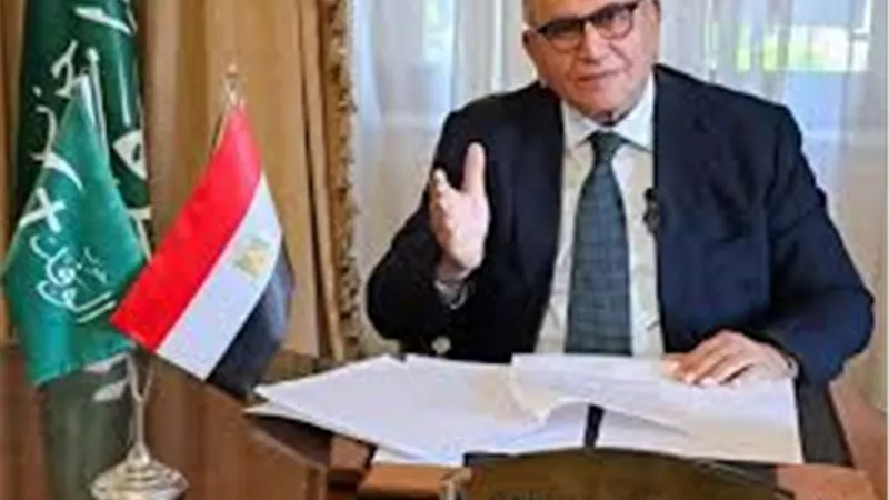 أول رد من رئيس الوفد على خلفية إلغاء الانتخابات بالحزب |خاص