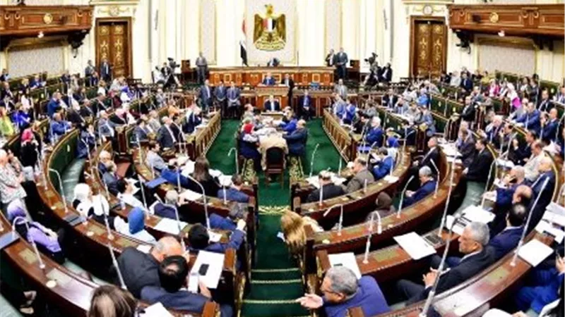 10 سنوات.. برلماني يعلن مفاجأة بشأن تعطيل تعيين أوائل خريجي الأزهر