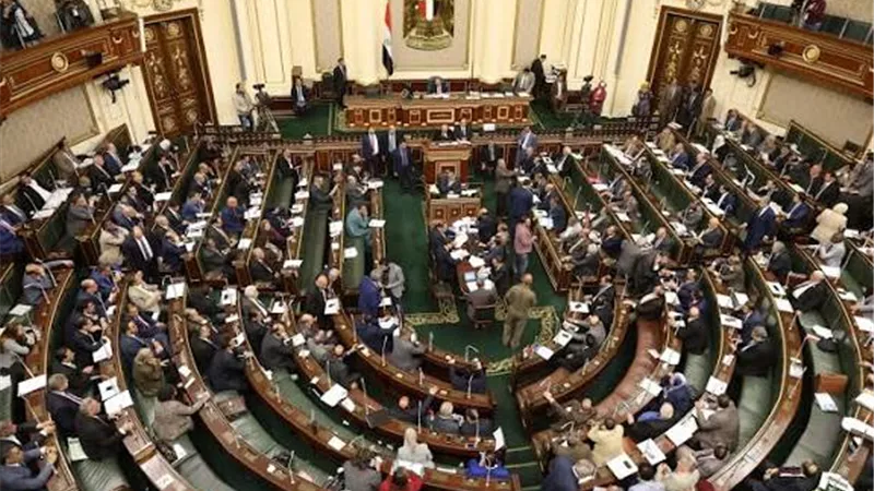 مختبرات متنقلة وتدريب داخل المصانع.. خطة برلمانية لثورة في التعليم الفني