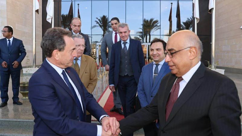 المستشار عدنان فنجري