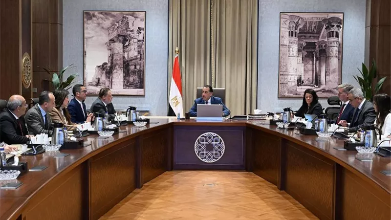 الاكتفاء الذاتي من المنتجات البترولية.. كيف تراهن الحكومة على التكرير لتقليل الاستيراد؟