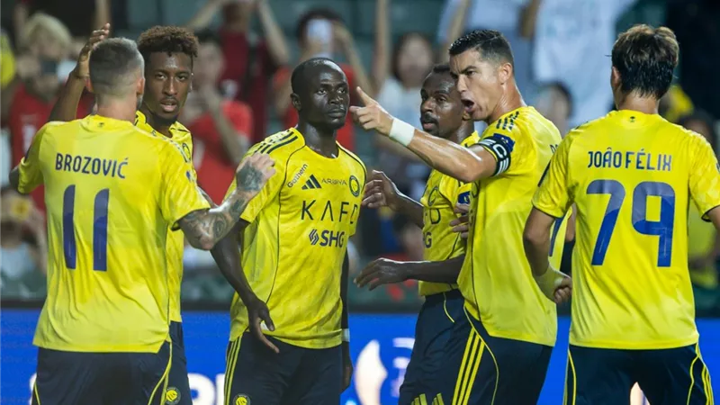 النصر يسعى لحسم لقب الدوري السعودي أمام ضمك في الجولة الأخيرة
