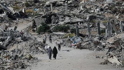 قصف إسرائيلي يطال مخزن أدوية بمستشفى شهداء الأقصى وسط غزة