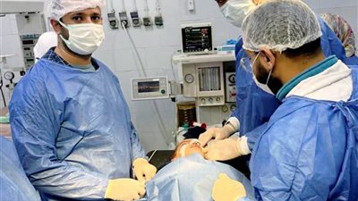 إجراء 4 جراحات ذات مهارة للوجه والفكين بمستشفى فاقوس المركزي لحالات طارئة 
