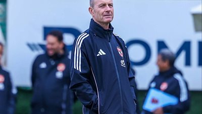 تواجد بلعمري.. توروب يعلن قائمة الأهلي لمواجهة الإسماعيلي في الدوري 