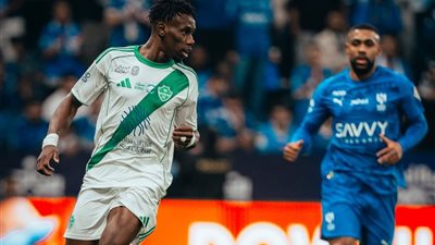 اهلي جدة يتعادل سلبيًا أمام الهلال في دوري روشن 