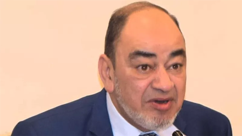 شعبة المستلزمات الطبية تشدد على توفير مخصصات مالية لسداد مستحقات الموردين