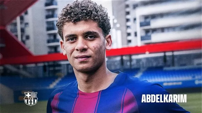موعد أولى مباريات حمزة عبد الكريم مع برشلونة 